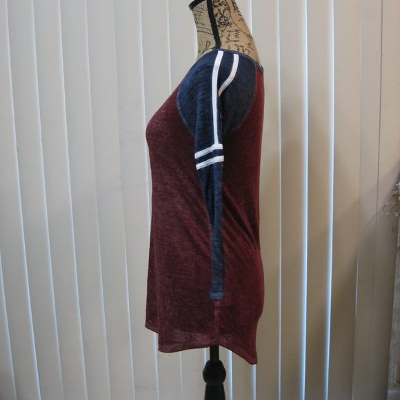 NWOT SO red blue white ¾ sleeve baseball tee t shirt top XS - Picture 3 of 6